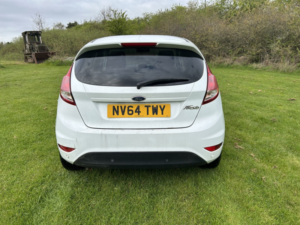 2014 Ford Fiesta 1.5 Tdci Zetec in White — image 3