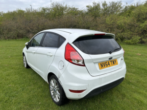 2014 Ford Fiesta 1.5 Tdci Zetec in White — image 4