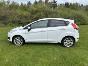 2014 Ford Fiesta 1.5 Tdci Zetec in White — image 5