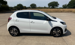 2021 Peugeot 108 1.0 Allure in White — image 3