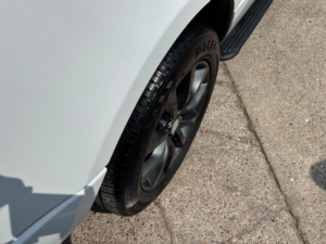 2011 Land Rover Range Rover 5.0 V8 Autobiography in White — image 6