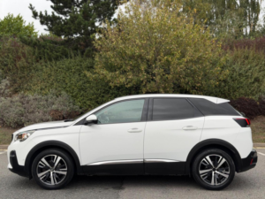 2018 Peugeot 3008 1.6 Bluehdi Allure Eat Euro 6 (s/s) 5dr in White — image 4