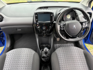 2022 Peugeot 108 1.0 Allure Hatchback 5dr Petrol Manual Euro 6 (s/s) (72 Ps) in Blue — image 2