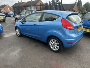2010 Ford Fiesta 1.4 Zetec in Blue — image 4