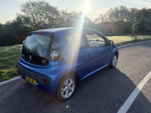 2010 Citroen C1 1.0 I Vtr+ in Blue — image 5