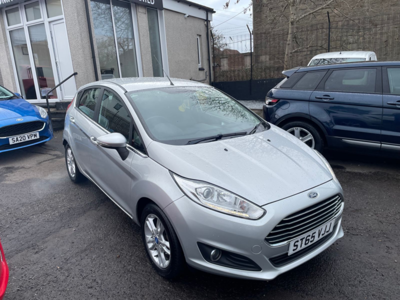 2016 Ford Fiesta 1.5 Tdci Zetec Hatchback 5dr Diesel Manual Euro 6 (75 Ps) in Silver — image 1