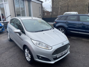 2016 Ford Fiesta 1.5 Tdci Zetec Hatchback 5dr Diesel Manual Euro 6 (75 Ps) in Silver — image 2