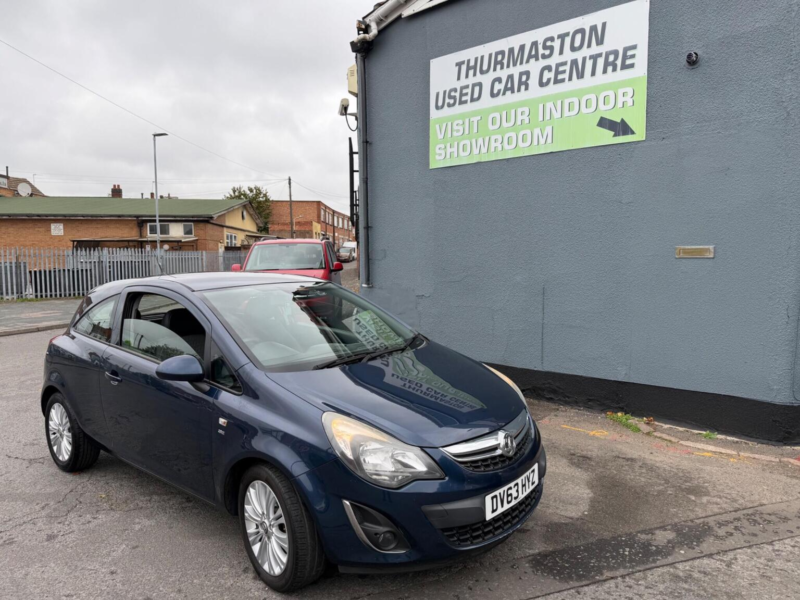 2013 Vauxhall Corsa 1.2 16v Se Euro 5 3dr in Blue — image 1