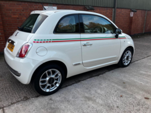 2011 Fiat 500 0.9 Twinair Lounge Dualogic Euro 5 (s/s) 3dr in White — image 2