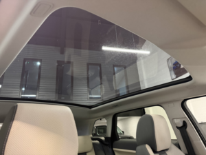 2015 Land Rover Range Rover Evoque 2.2 Sd4 190bhp Dynamic Lux Auto in Black — image 4