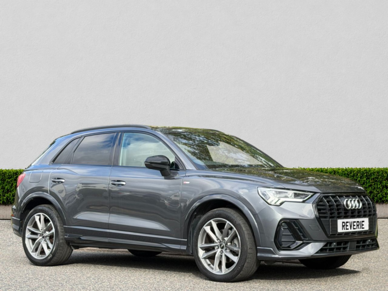 2021 Audi Q3 1.5 Tfsi Cod 35 Black Edition SUV 5dr Petrol S Tronic Euro 6 (s/s) (150 Ps) in Grey — image 1