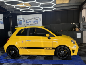 2018 Abarth 595 1.4 595 1.4 Tjet 145hp in Yellow — image 3