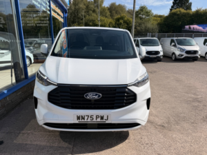 2025 Ford Transit Custom 2.0 320 Ecoblue Limited Panel Van 5dr Diesel Manual L1 H1 Euro 6 136 Ps in White — image 2