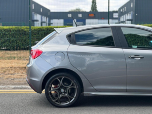 2016 Alfa Romeo Giulietta 1.4 Tb Multiair Speciale Euro 6 (s/s) 5dr in Grey — image 6