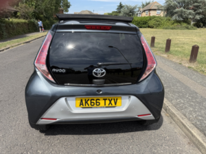 2016 Toyota Aygo 1.0 Vvt-I X-Clusiv 2 in Grey — image 6