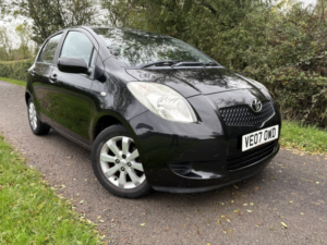 2007 Toyota Yaris 1.3 Vvt-I Zinc in Black — image 2