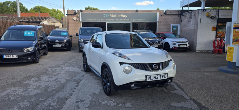 2013 Nissan Juke 1.6 N-Tec in White — image 1