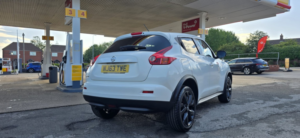 2013 Nissan Juke 1.6 N-Tec in White — image 3