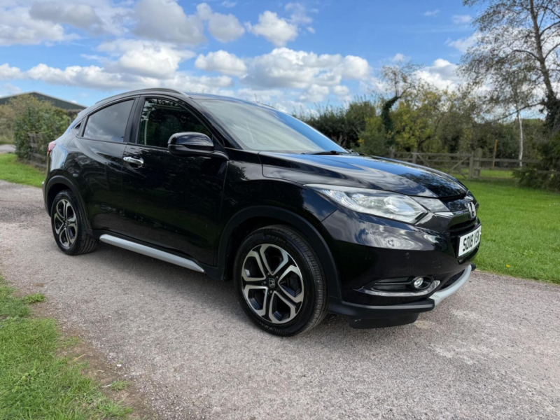 2018 Honda Hr-V 1.5 I-Vtec Ex Euro 6 (s/s) 5dr in Black — image 1