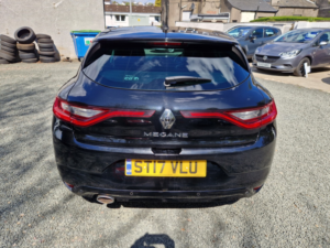 2017 Renault Megane 1.6 Dynamique S Nav Dci 130 in Black — image 6