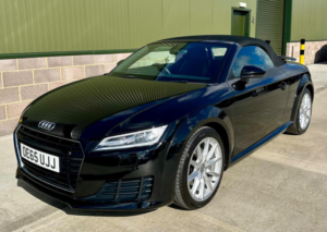 2015 Audi Tt 2.0 Tdi Ultra Sport Roadster Euro 6 (s/s) 2dr in Black — image 3