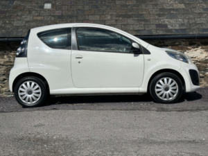 2012 Citroen C1 1.0 C1 Vtr 3dr in White — image 4