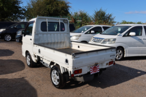 2014 Subaru Sambar Samber Truck Tb Tough Package 4WD in White — image 4