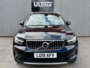2019 Volvo Xc40 2.0 D3 Inscription Euro 6 (s/s) 5dr in Black — image 3