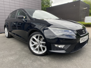 2015 SEAT Leon 1.4 Ecotsi Fr in Black — image 2
