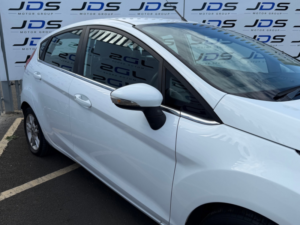 2015 Ford Fiesta 1.0t Ecoboost Zetec Hatchback 5dr Petrol Manual Euro 6 (s/s) (100 Ps) in White — image 5