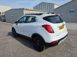 2019 Vauxhall Mokka X 1.4i Turbo Ecotec Elite Nav Euro 6 (s/s) 5dr in White — image 4