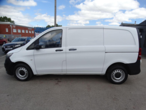 2018 Mercedes-Benz Vito 1.6 111 Cdi Fwd L1 Euro 5 5dr in White — image 4