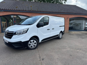 2022 Renault Trafic 2.0 Dci Blue Sl28 Business L1 H1 Euro 6 (s/s) 5dr in White — image 5