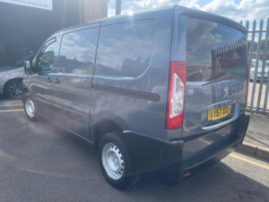 2007 Peugeot Expert 1.6 Hdi L1 H1 4dr in Grey — image 3