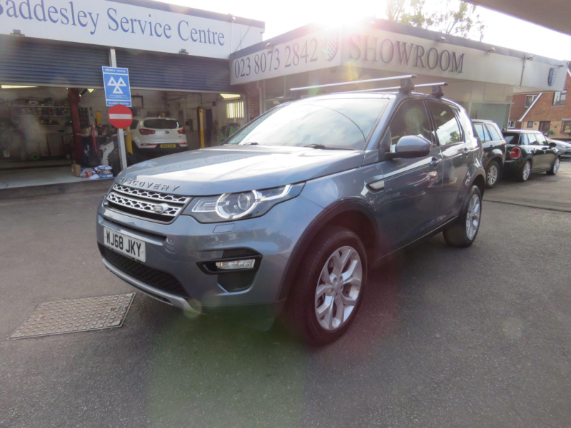 2018 Land Rover Discovery Sport 2.0 Sd4 Hse Auto 4WD Euro 6 (s/s) 5dr in Blue — image 1