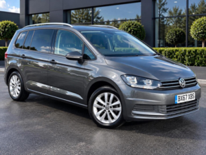 2017 Volkswagen Touran 1.6 Tdi Se Euro 6 (s/s) 5dr in Grey — image 4