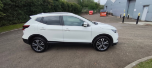 2018 Nissan Qashqai 1.6 Dci N-Connecta SUV 5dr Diesel Xtron Euro 6 (s/s) (130 Ps) in White — image 6