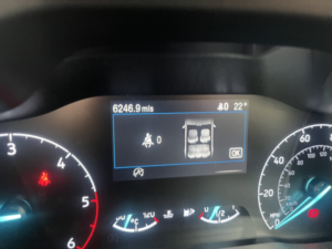 2021 Ford Grand Tourneo Connect 1.5 Tourneo Connect Titanium Grand Tourneo 1.5l Ecoblue 120ps Fwd 6 Speed Manual in Grey — image 6