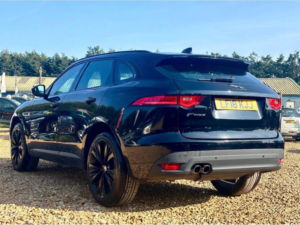 2018 Jaguar F-Pace 2.0 D180 R-Sport Auto AWD Euro 6 (s/s) 5dr in Black — image 6