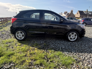 2017 Ford Ka+ 1.2 Ti-Vct Zetec in Black — image 4