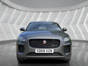 2019 Jaguar E-Pace 2.0 D150 Chequered Flag Auto AWD Euro 6 (s/s) 5dr in Grey — image 2