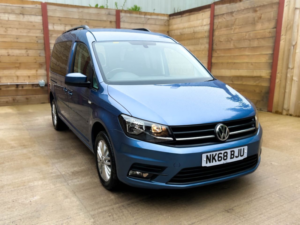 2018 Volkswagen Caddy Maxi Life 4 SEAT Auto Wheelchair Accessible Disabled Access Vehicle Wav in Blue — image 5