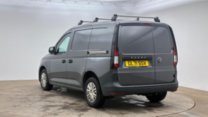 2022 Volkswagen Caddy 2.0 Tdi C20 Commerce Swb Euro 6 (s/s) 5dr in Grey — image 2