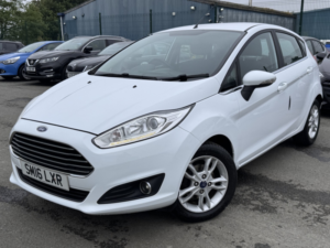 2016 Ford Fiesta 1.0 T Ecoboost Zetec in White — image 3