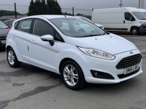2016 Ford Fiesta 1.0 T Ecoboost Zetec in White — image 4