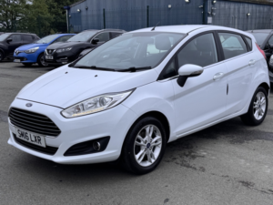 2016 Ford Fiesta 1.0 T Ecoboost Zetec in White — image 6