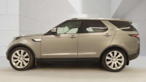 2017 Land Rover Discovery 3.0 Td V6 Hse Luxury Auto 4WD Euro 6 (s/s) 5dr in Silver — image 6