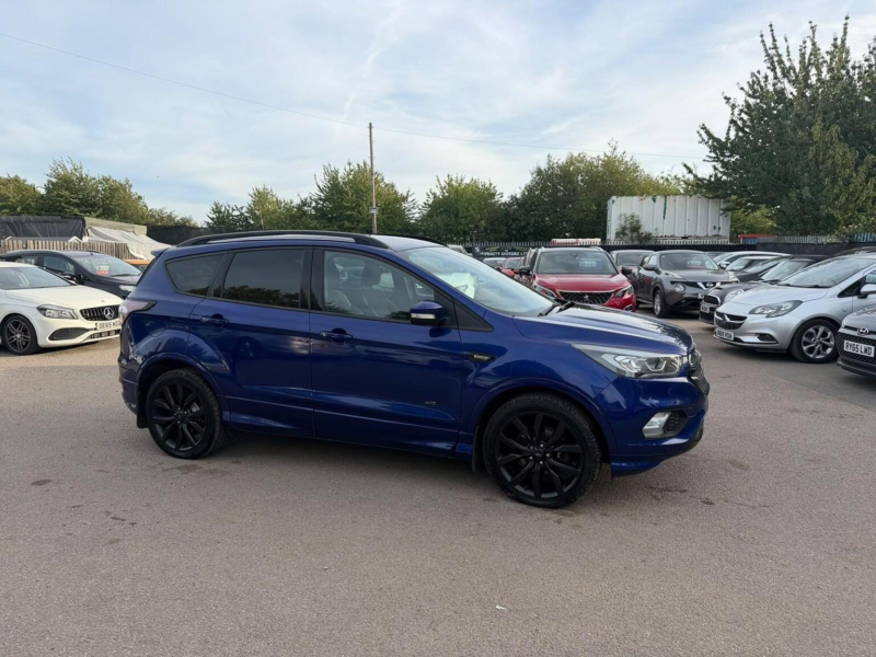 2017 Ford Kuga 2.0 Tdci St-Line Powershift AWD Euro 6 (s/s) 5dr in Blue — image 1