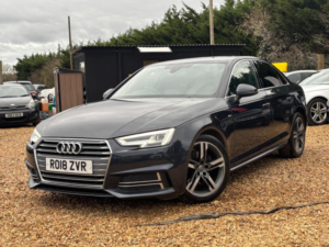 2018 Audi A4 2.0 Tdi Ultra Sport Euro 6 (s/s) 4dr in Blue — image 4