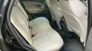 2018 Land Rover Range Rover Evoque Ed4 Se in Black — image 4
